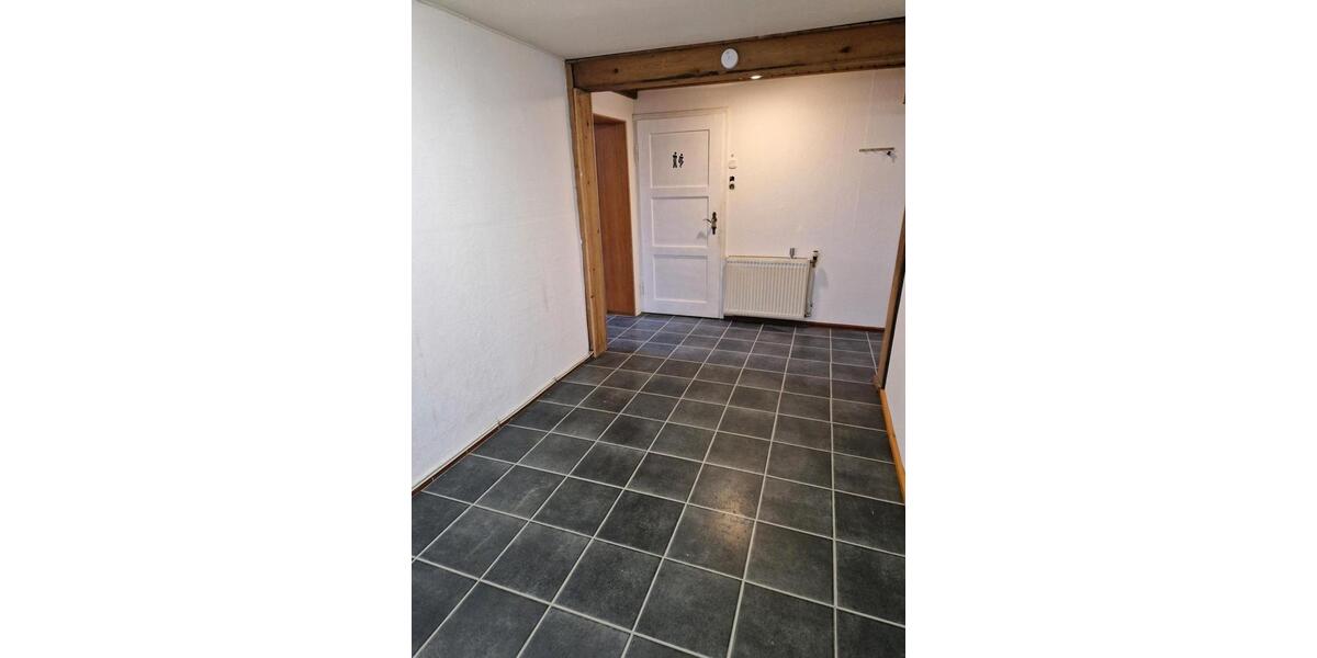 Dachgeschoßwohnung Obing - 4 Zimmer, 95 m&sup2;, 950&euro; | Angebot:25944316