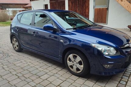Hyundai i30 198.900 km 2.800 &euro; Bruckmühl 83052