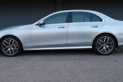 Mercedes-Benz E 400 76.233 km 45.777 &euro; Rosenheim 83026