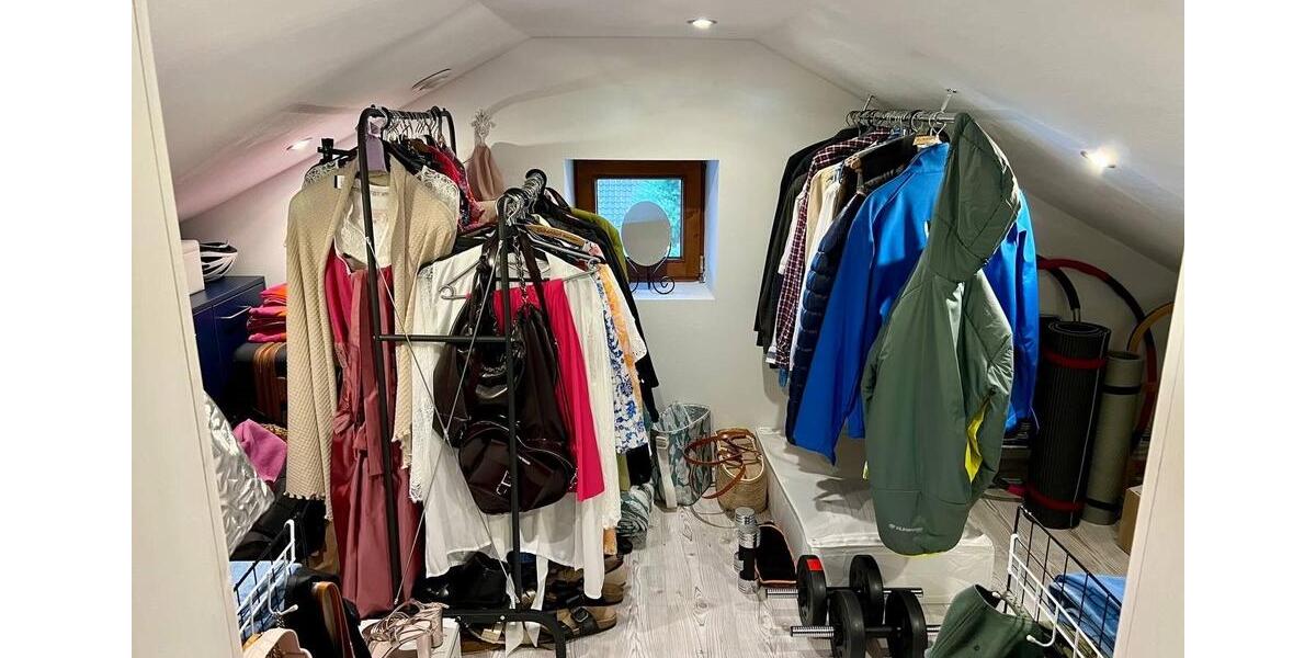 Dachgeschoßwohnung Tuntenhausen - 2 Zimmer, 71 m&sup2;, 1.050&euro; | Angebot:25989110