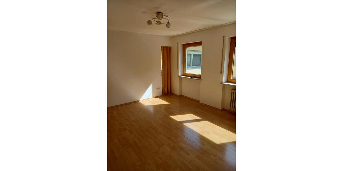 Etagenwohnung Glonn - 1.5 Zimmer, 32 m&sup2;, 480&euro; | Angebot:26429682