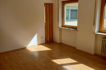 Wohnung Glonn - 1.5 Zimmer, 32 m&sup2;, 480&euro; | Angebot:26429682