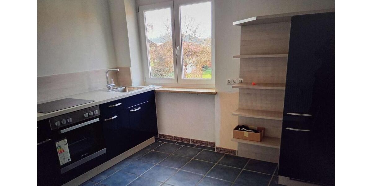 Etagenwohnung Gstadt am Chiemsee - 3 Zimmer, 100 m&sup2;, 1.100&euro; | Angebot:25052153