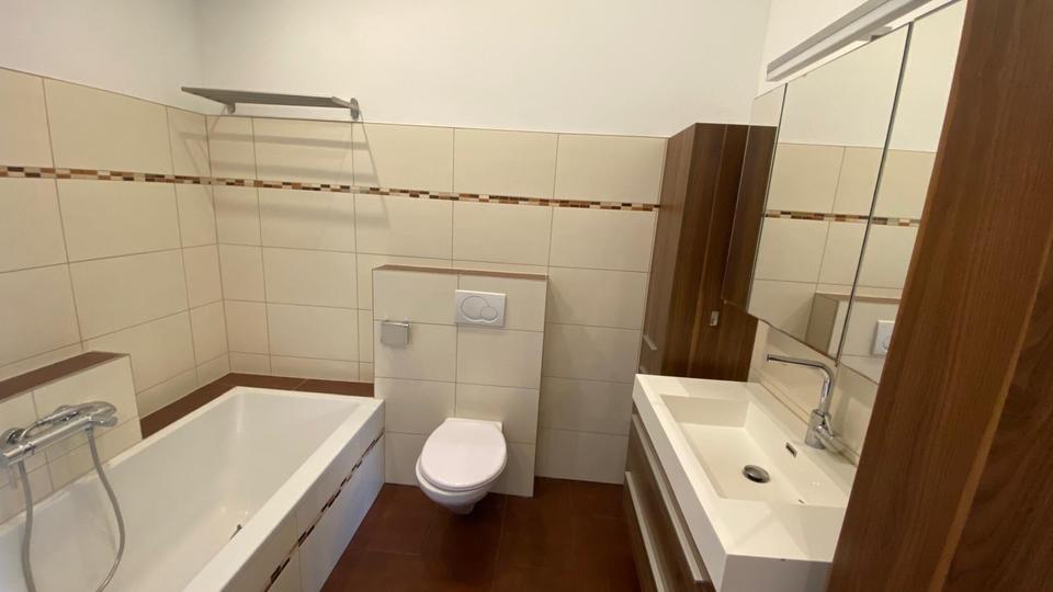Erdgeschoßwohnung Grafing bei München - 2.5 Zimmer, 74 m&sup2;, 980&euro; | Angebot:26586610
