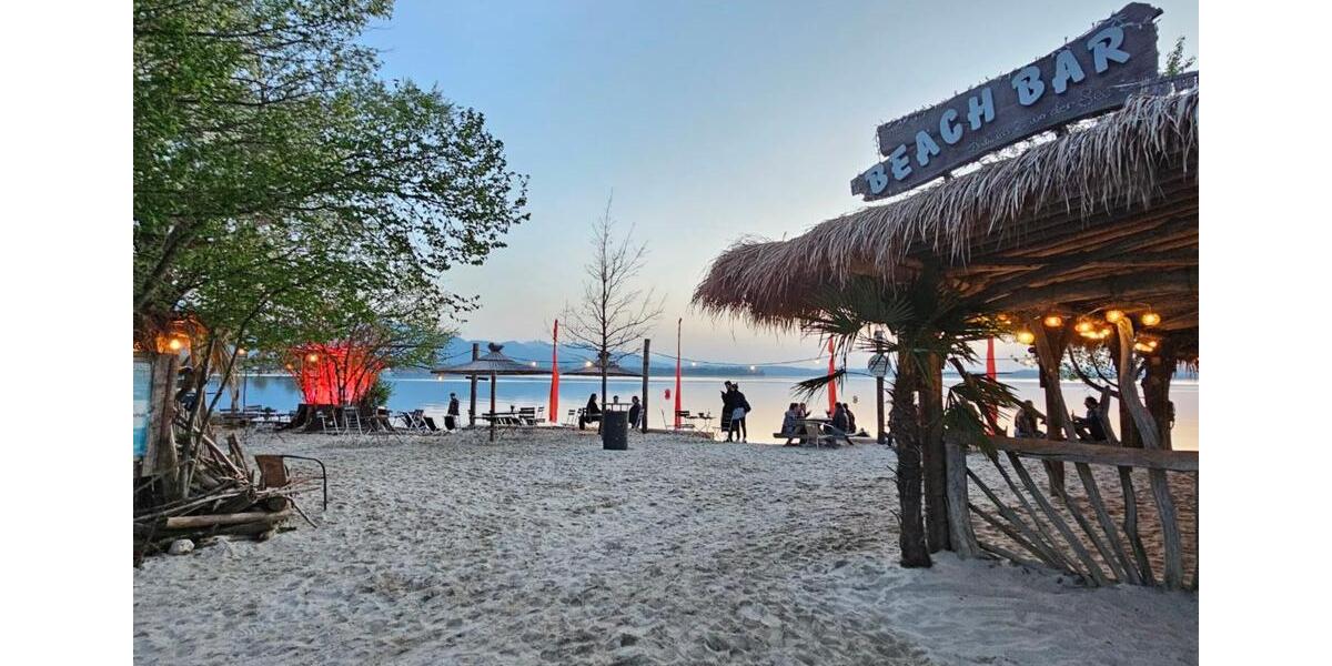 Erdgeschoßwohnung Übersee - 3 Zimmer, 100 m&sup2;, 2.300&euro; | Angebot:25756827