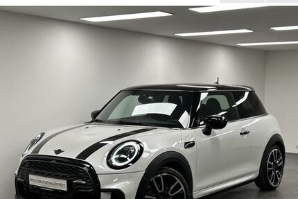 Mini Cooper 87.397 km 21.990 &euro; Rosenheim 83026