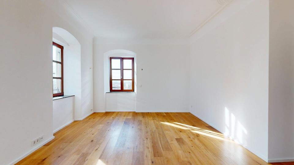 Etagenwohnung Bad Aibling - 6 Zimmer, 134 m&sup2;, 1.960&euro; | Angebot:25361374