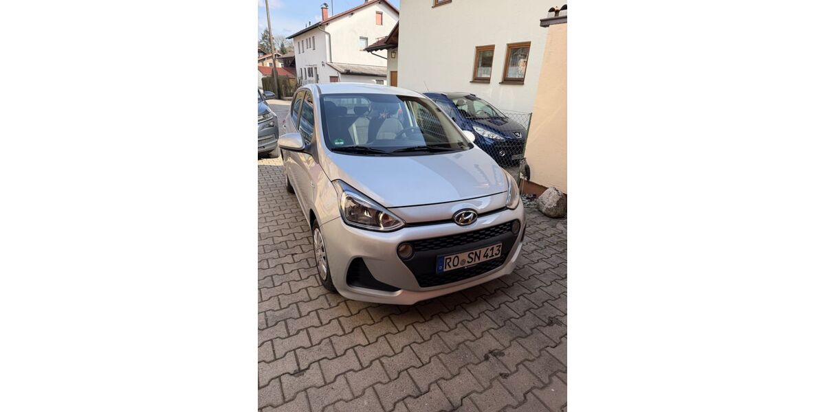 Hyundai i10 62.135 km 9.099 &euro; Kolbermoor 83059