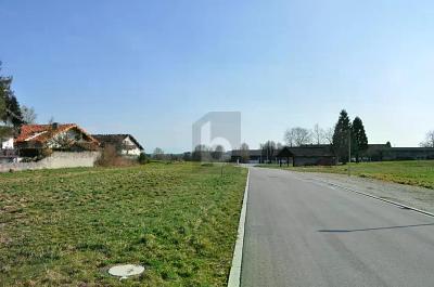 FLÄCHE MIT WEITBLICK - BAUEN, WANN SIE WOLLEN - Grundstück Pfaffing | Angebot:27329255