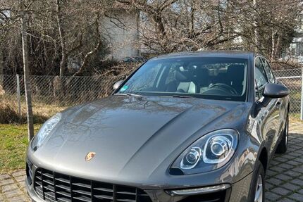 Porsche Macan 245.001 km 22.999 &euro; Rosenheim 83026