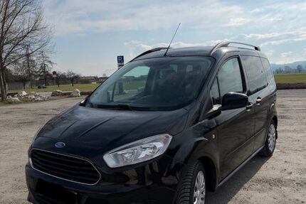 Ford Tourneo Courier 118.265 km 8.300 &euro; Bruckmühl 83052