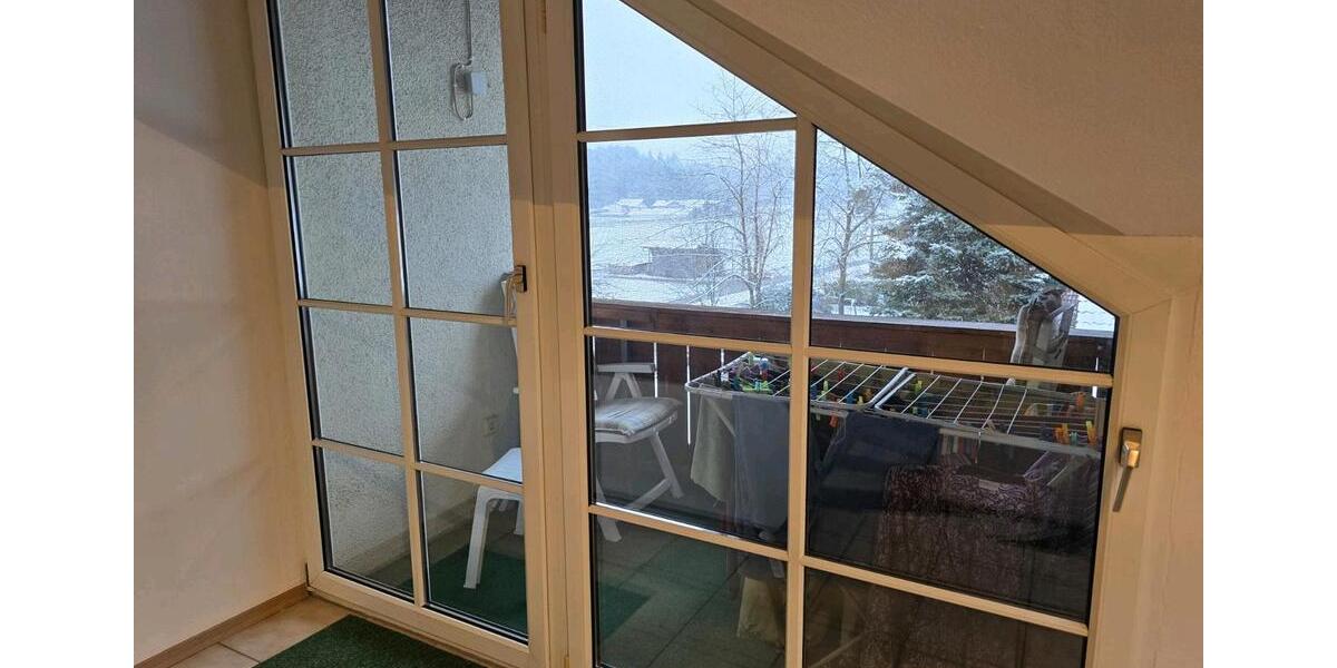 Dachgeschoßwohnung Rohrdorf - 2 Zimmer, 61 m&sup2;, 270.000&euro; | Angebot:25170336