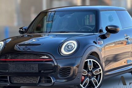 Mini John Cooper Works 61.566 km 23.999 &euro; Rosenheim 83026