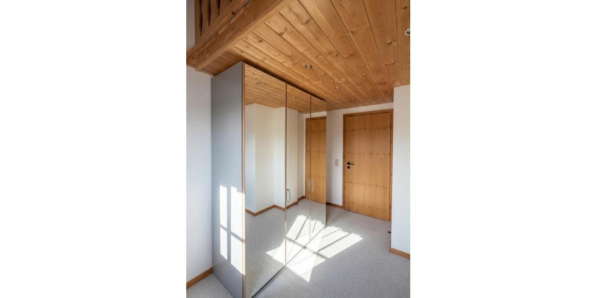 Doppelhaushälfte Großkarolinenfeld - 6 Zimmer, 130 m&sup2;, 745.000&euro; | Angebot:27086176