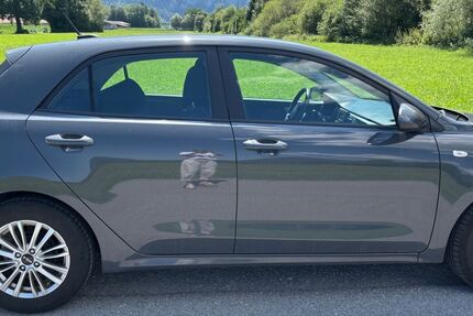Kia Rio 33.057 km 12.300 &euro; Kiefersfelden 83088