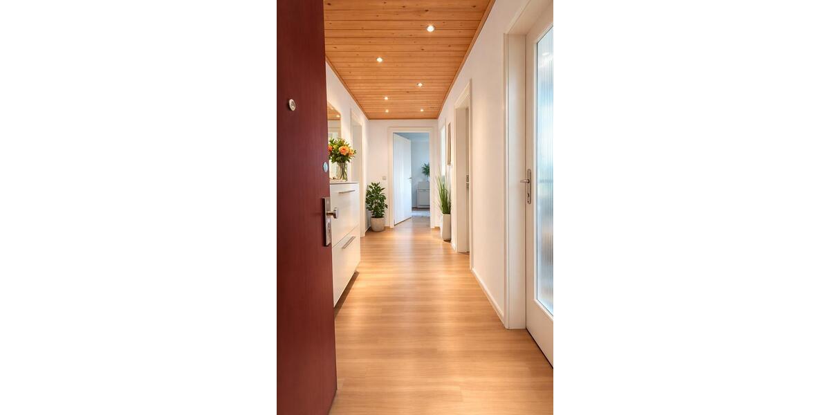 Etagenwohnung Rosenheim Innenstadt - 3 Zimmer, 76 m&sup2;, 1.515&euro; | Angebot:25721004