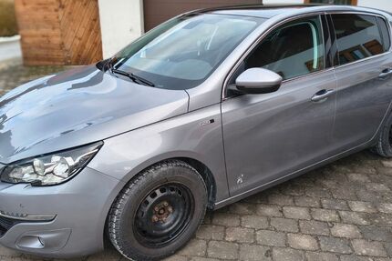 Peugeot 308 145.000 km 6.000 &euro; Gstadt 83257
