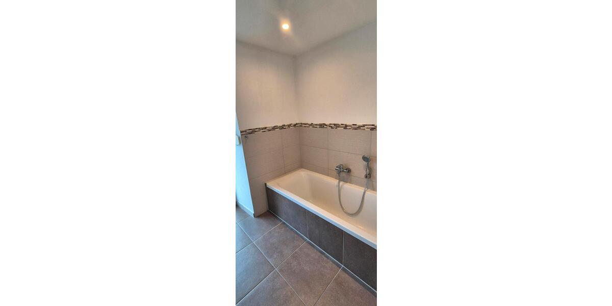 Erdgeschoßwohnung Riedering - 3 Zimmer, 92 m&sup2;, 395.000&euro; | Angebot:26050465