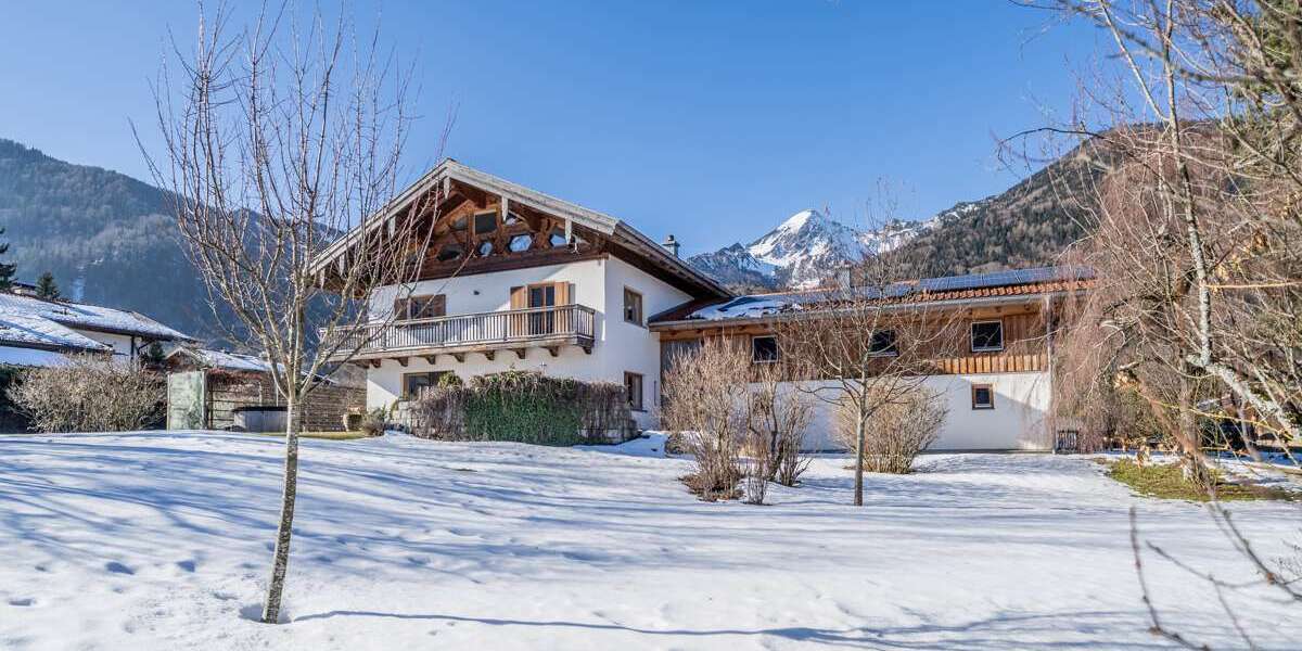 Einfamilienhaus Schleching - 7 Zimmer, 343 m&sup2;, 2.490.000&euro; | Angebot:25483356