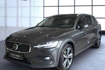 Volvo V60 Cross Country 93.290 km 34.990 &euro; Kolbermoor 83059