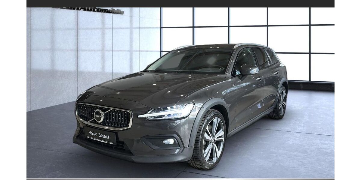 Volvo V60 Cross Country 93.290 km 34.990 &euro; Kolbermoor 83059