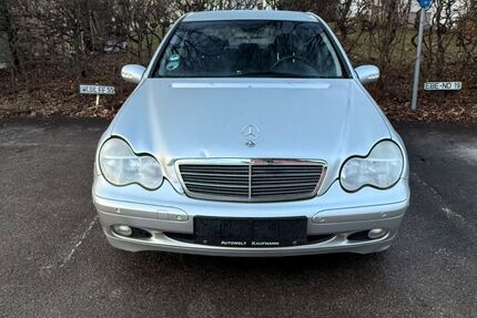 Mercedes-Benz C 180 228.913 km 1.900 &euro; Ebersberg 85560
