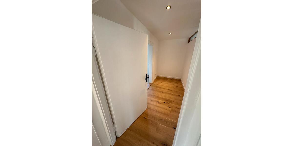 Maisonettenwohnung Rosenheim Aising - 6.5 Zimmer, 147 m&sup2;, 2.300&euro; | Angebot:26537134
