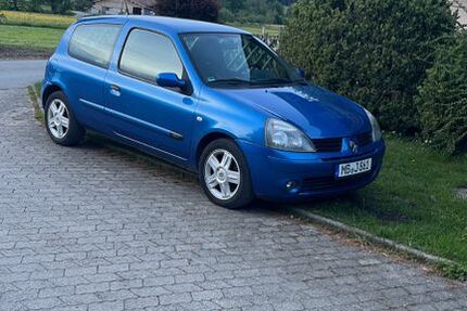 Renault Clio 122.000 km 1.250 &euro; Fischbachau 83730