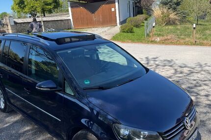 VW Touran 240.000 km 8.900 &euro; Aschau im Chiemgau 83229