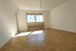 Erdgeschoßwohnung Rosenheim Innenstadt - 3 Zimmer, 70 m&sup2;, 1.030&euro; | Angebot:25881495