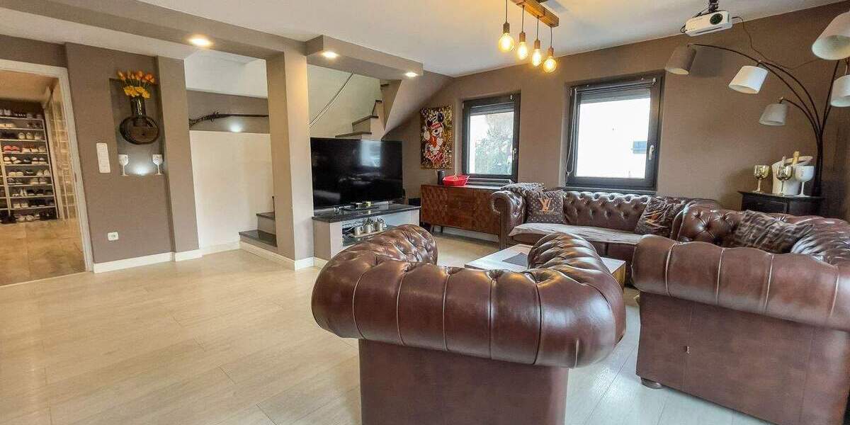 Mehrfamilienhaus, Wohnhaus Rosenheim Westerndorf St Peter - 9 Zimmer, 243 m&sup2;, 1.490.000&euro; | Angebot:25738502