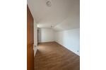 Dachgeschoßwohnung Rosenheim Innenstadt - 2 Zimmer, 74 m&sup2;, 1.320&euro; | Angebot:26592815