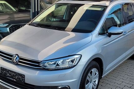VW Touran 174.589 km 18.950 &euro; Feldkirchen-Westerham (25 min von München) 83620