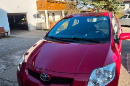 Toyota Auris 150.000 km 5.400 &euro; söchtenau 83139