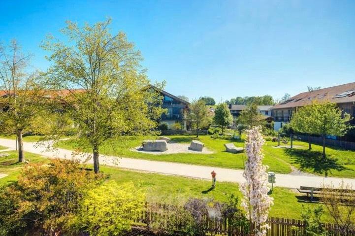 Reihenhaus Schliersee - 5 Zimmer, 145 m&sup2;, 2.900&euro; | Angebot:26701437