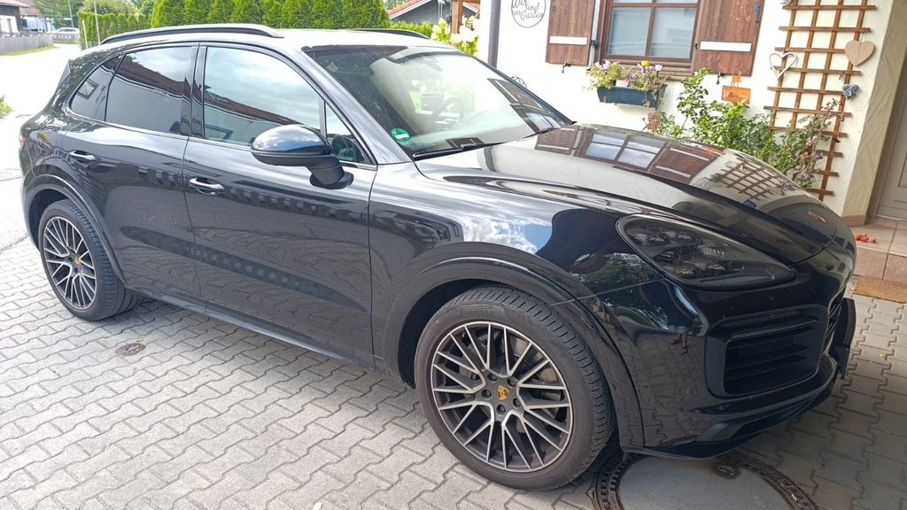 Porsche Cayenne 177.000 km 48.995 &euro; Rohrdorf 83101