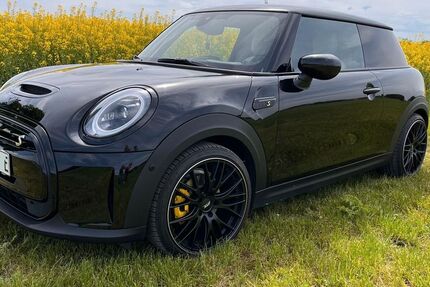 Mini Cooper SE 33.000 km 19.800 &euro; Stephanskirchen 83071