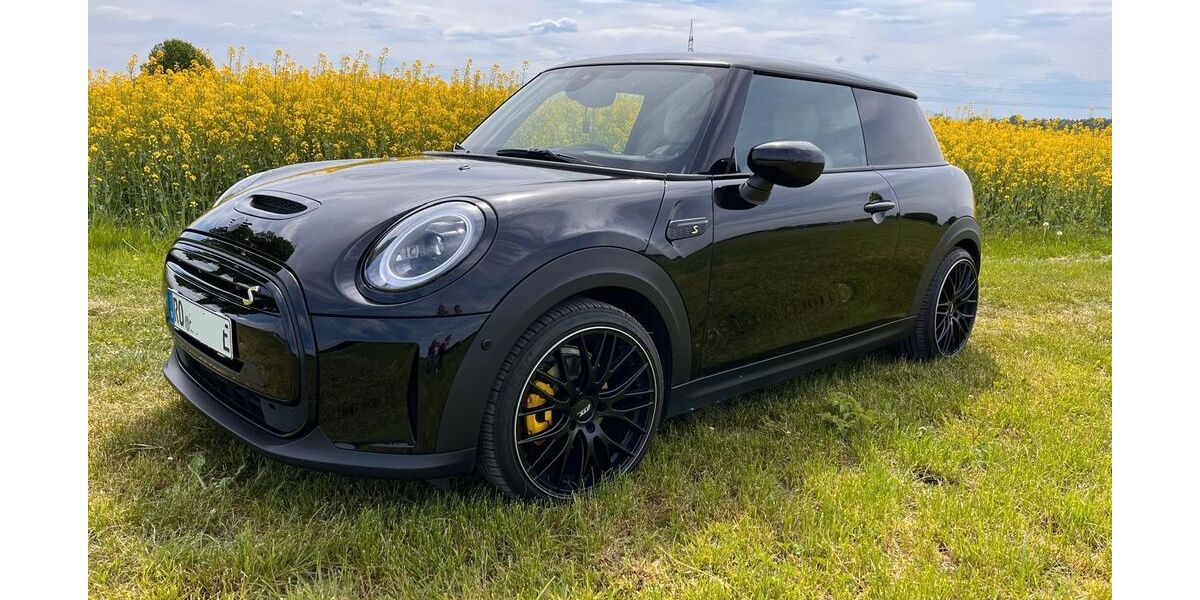 Mini Cooper SE 33.000 km 19.800 &euro; Stephanskirchen 83071