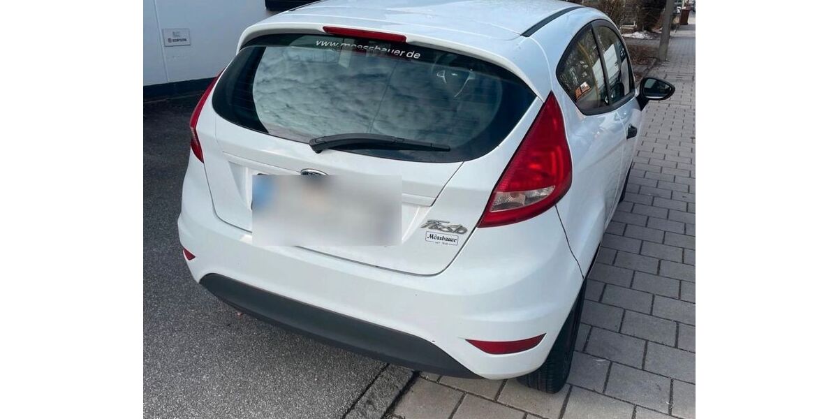 Ford Fiesta 192.500 km 800 &euro; Eggstätt 83125