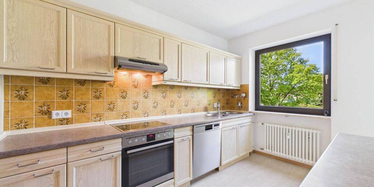 Etagenwohnung Ebersberg - 3 Zimmer, 98 m&sup2;, 1.500&euro; | Angebot:26687087