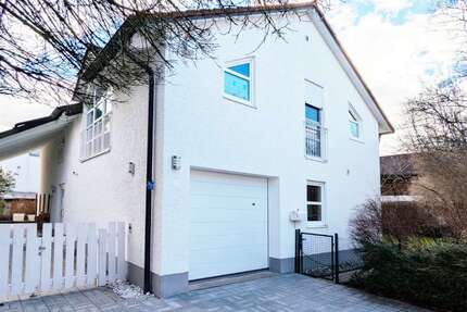 Haus Pfaffing - 7 Zimmer, 300 m&sup2;, 1.195.000&euro; | Angebot:25217159