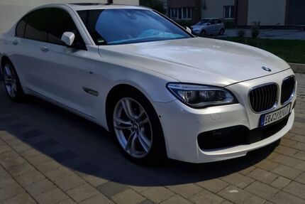 BMW 740 215.000 km 21.999 &euro; Stephanskirchen 83071