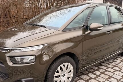 Citroen C4 Picasso 118.000 km 4.299 &euro; Rosenheim 83022