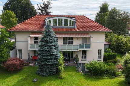 Haus Stephanskirchen - 10 Zimmer, 434 m&sup2;, 1.965.000&euro; | Angebot:23750255