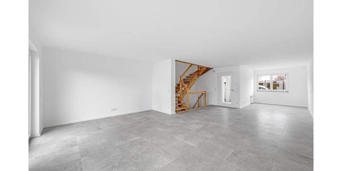 Reihenmittelhaus Bruckmühl - 4 Zimmer, 111 m&sup2;, 698.000&euro; | Angebot:25851433