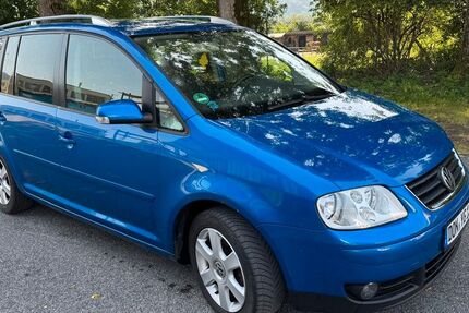 VW Touran 232.380 km 1.200 &euro; Grassau 83224