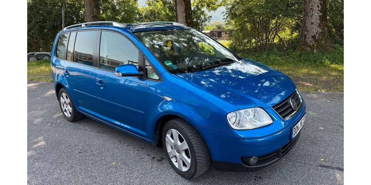 VW Touran 232.380 km 1.200 &euro; Grassau 83224