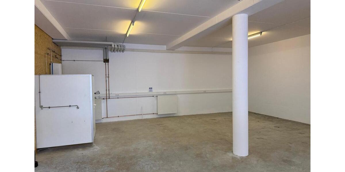 Gewerbeobjekt Stephanskirchen - 670&euro; | Angebot:25484189