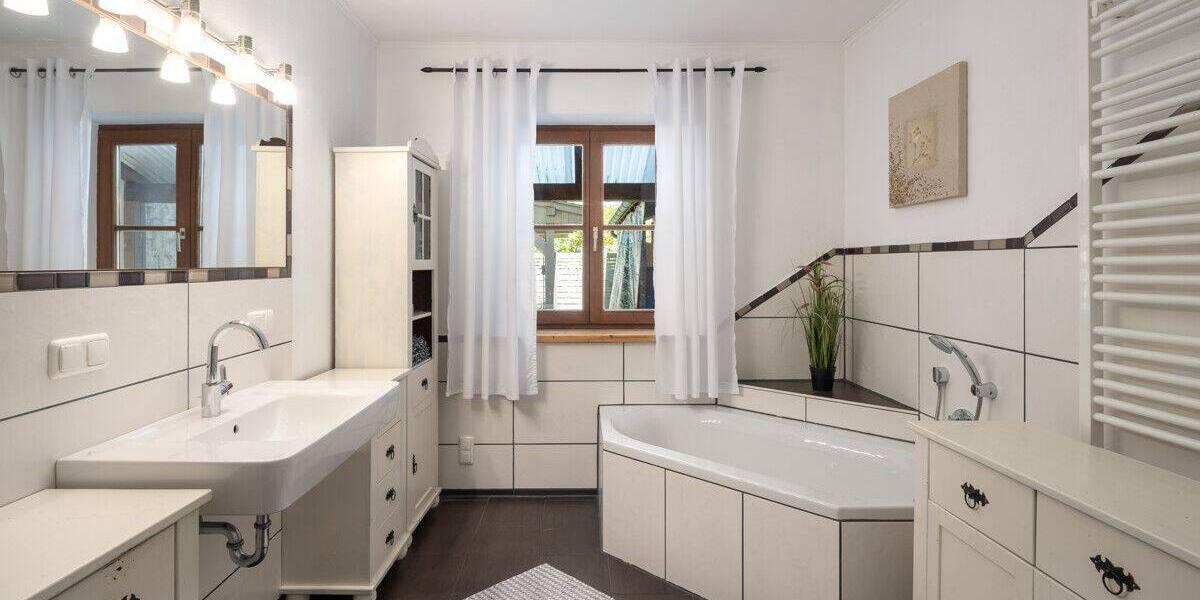 Doppelhaushälfte Stephanskirchen Eitzing - 6 Zimmer, 229 m&sup2;, 749.000&euro; | Angebot:26875275