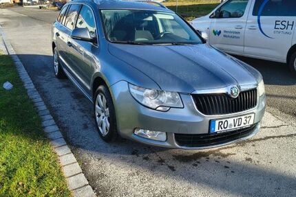 Skoda Superb 213.000 km 4.099 &euro; Rosenheim 83022